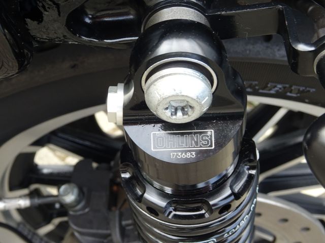 harley-davidson - sportster-roadster-xl-883