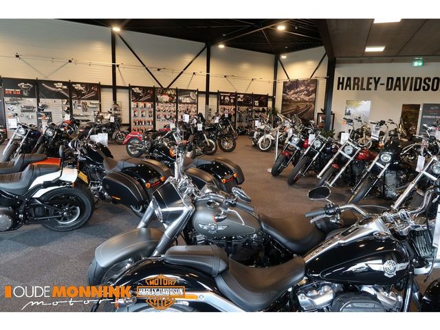 harley-davidson - street-bob-114-fxbbs