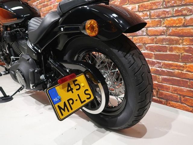 harley-davidson - street-bob-114-fxbbs