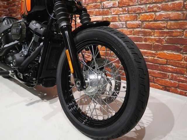 harley-davidson - street-bob-114-fxbbs