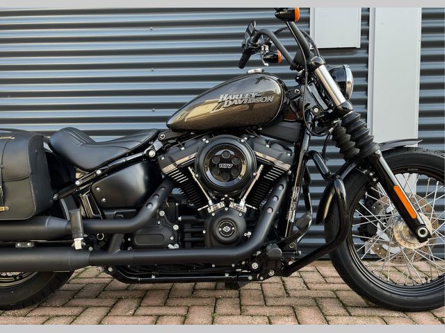 harley-davidson - street-bob-114-fxbbs