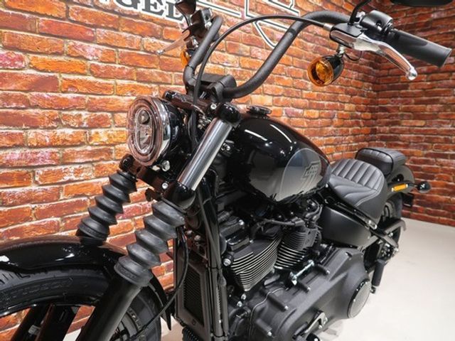 harley-davidson - street-bob-114-fxbbs