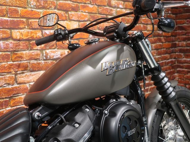 harley-davidson - street-bob-fxbb