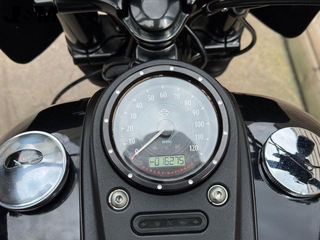 harley-davidson - street-bob-fxdb