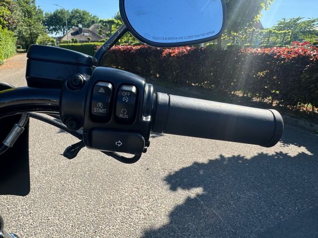 harley-davidson - street-bob-fxdb