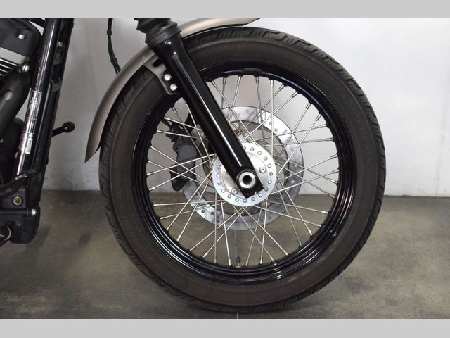 harley-davidson - street-bob-fxdb