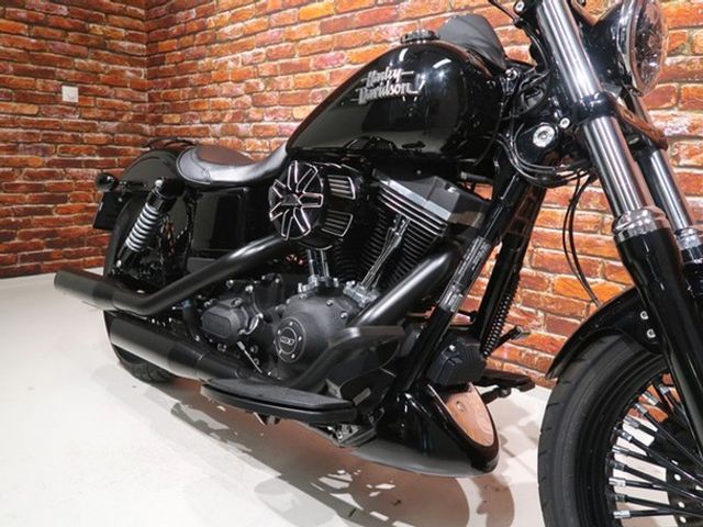 harley-davidson - street-bob-fxdbi-dyna