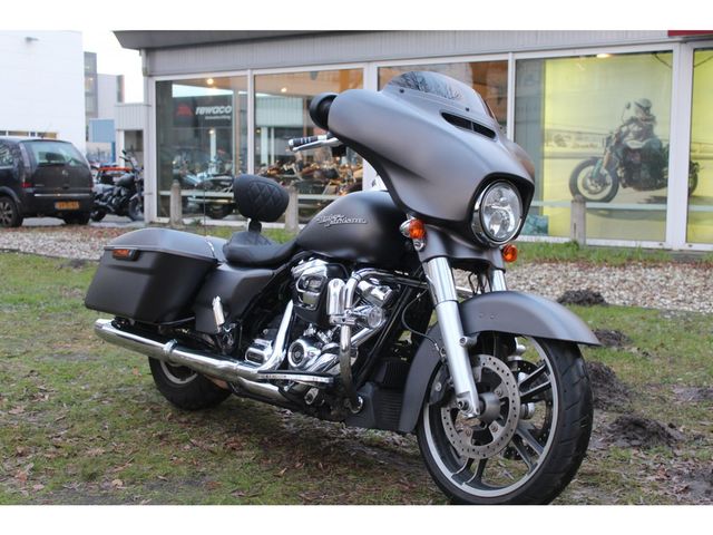 harley-davidson - street-glide