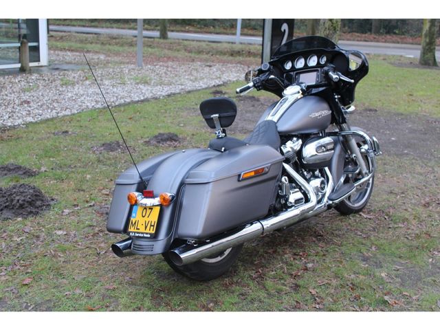 harley-davidson - street-glide