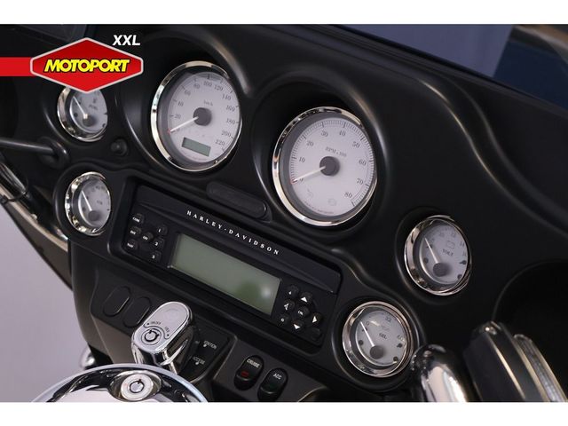 harley-davidson - street-glide