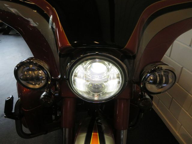 harley-davidson - street-glide-cvo-flhxse