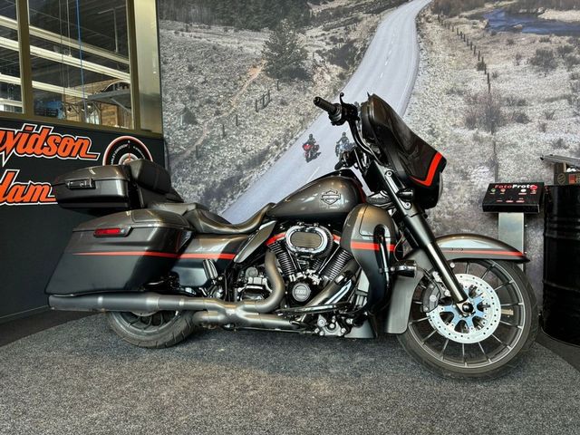 harley-davidson - street-glide-cvo-flhxse