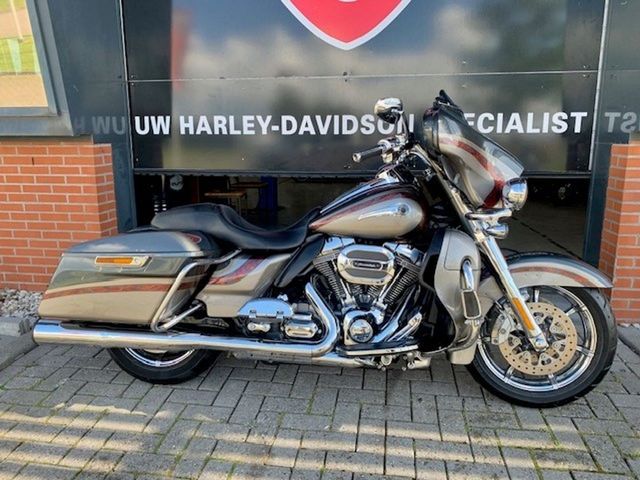 harley-davidson - street-glide-cvo-flhxse