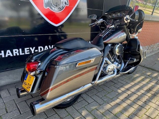 harley-davidson - street-glide-cvo-flhxse