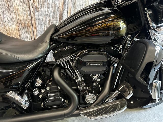 harley-davidson - street-glide-cvo-flhxse