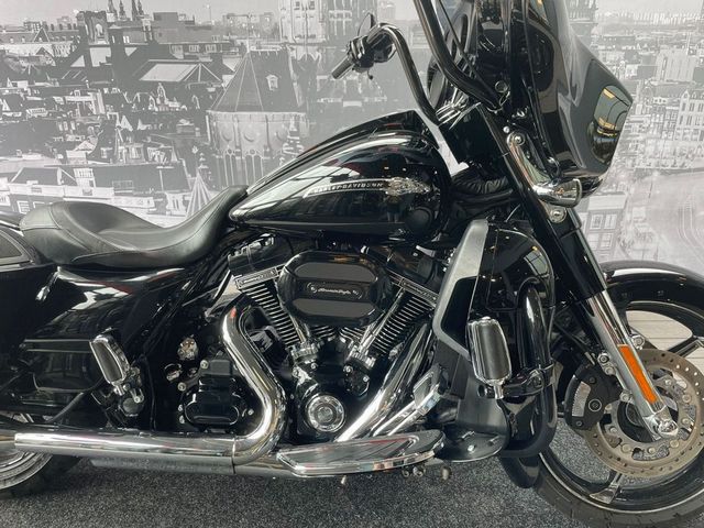 harley-davidson - street-glide-cvo-flhxse