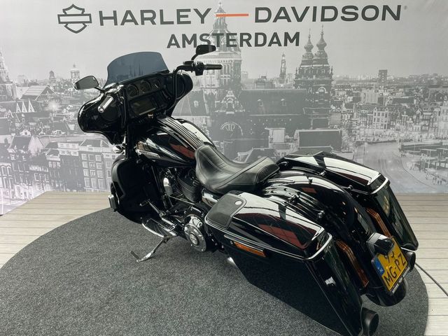 harley-davidson - street-glide-cvo-flhxse