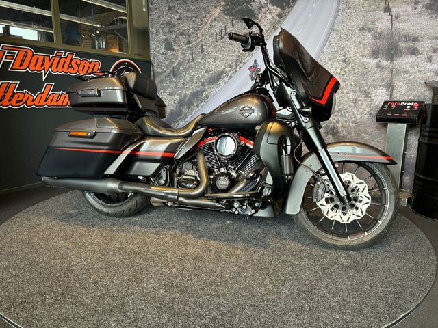 harley-davidson - street-glide-cvo-flhxse