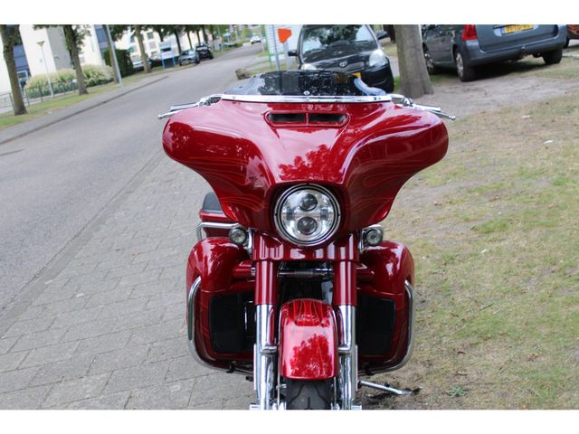 harley-davidson - street-glide-cvo-flhxse