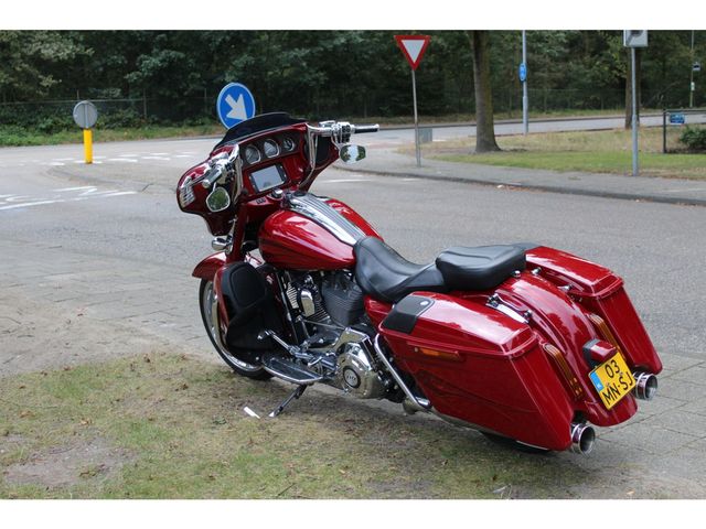 harley-davidson - street-glide-cvo-flhxse