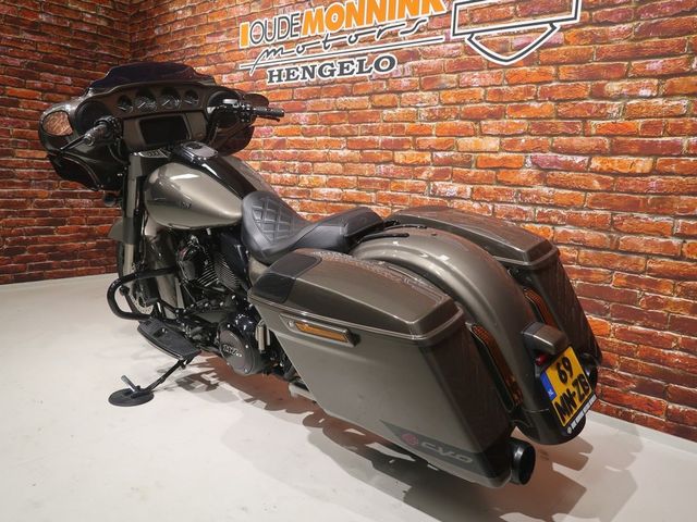 harley-davidson - street-glide-cvo-flhxse