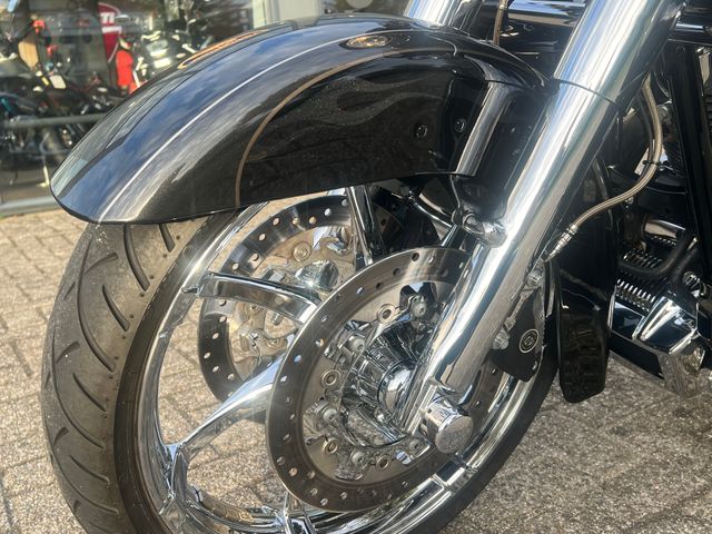 harley-davidson - street-glide-cvo-flhxse