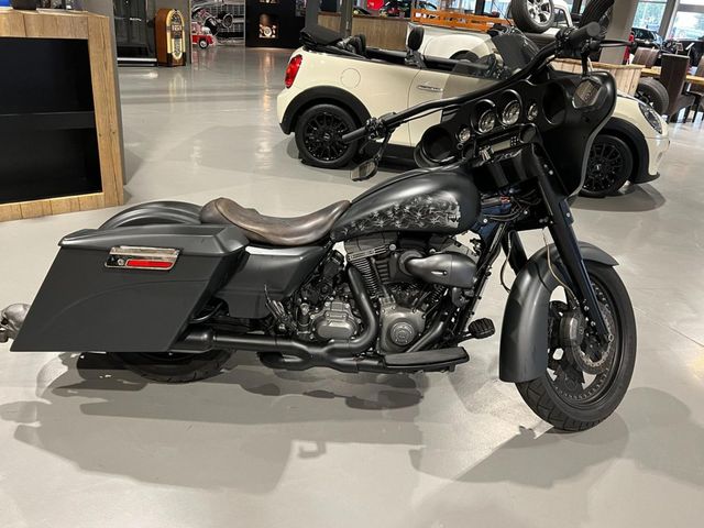 harley-davidson - street-glide-cvo-flhxse