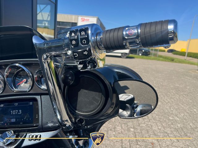 harley-davidson - street-glide-cvo-flhxse