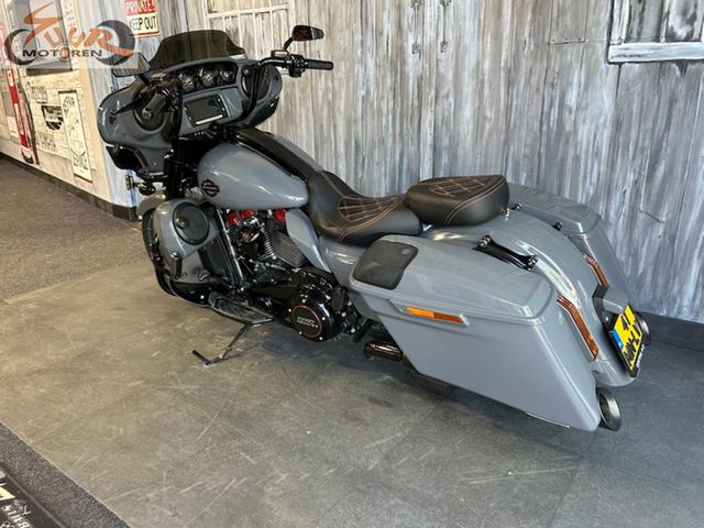 harley-davidson - street-glide-cvo-flhxse