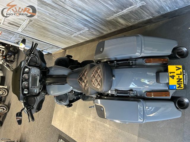 harley-davidson - street-glide-cvo-flhxse