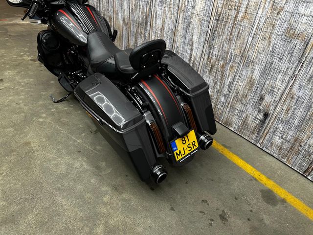 harley-davidson - street-glide-cvo-flhxse
