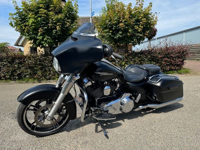 harley-davidson - street-glide-flhx