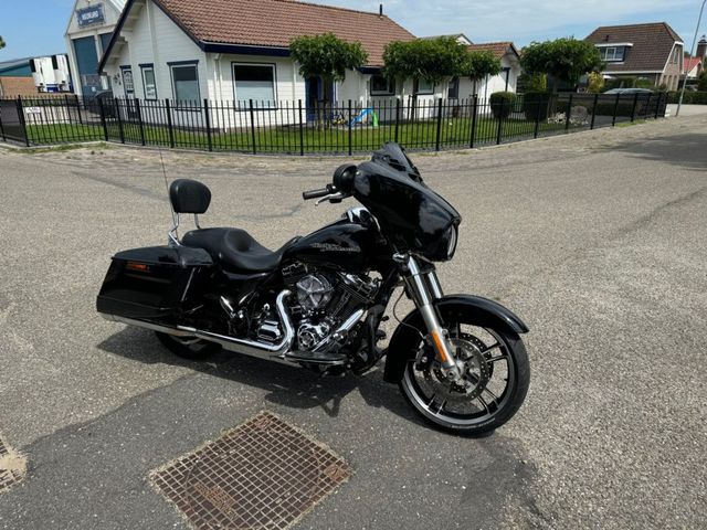 harley-davidson - street-glide-flhx