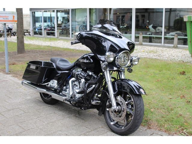 harley-davidson - street-glide-flhx