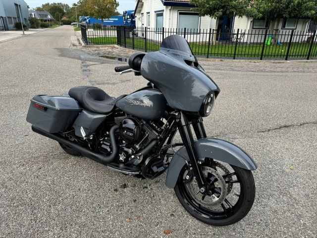 harley-davidson - street-glide-flhx