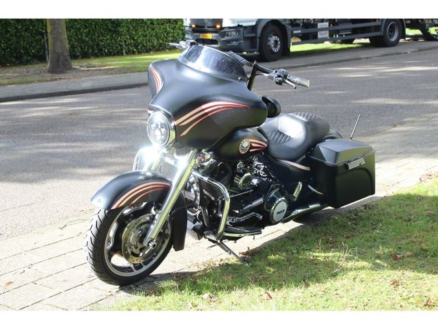 harley-davidson - street-glide-flhx