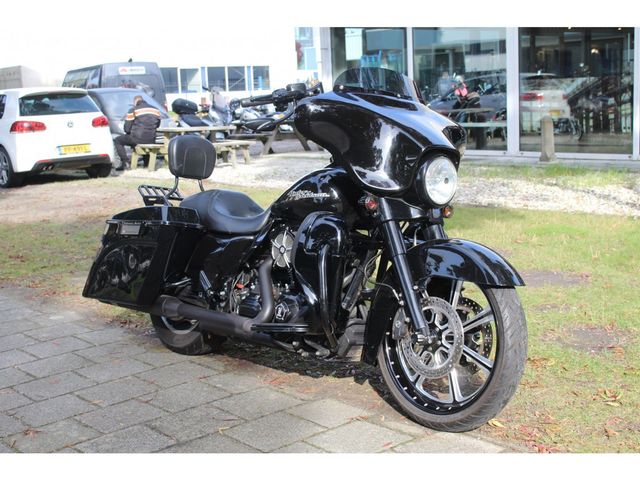 harley-davidson - street-glide-flhx