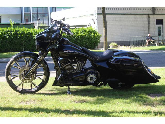 harley-davidson - street-glide-flhx