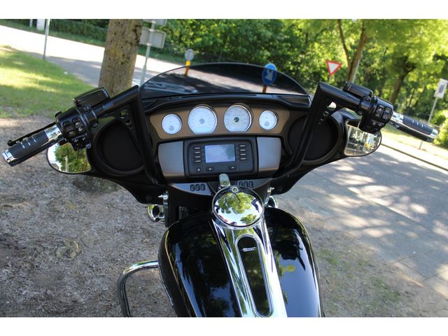 harley-davidson - street-glide-flhx