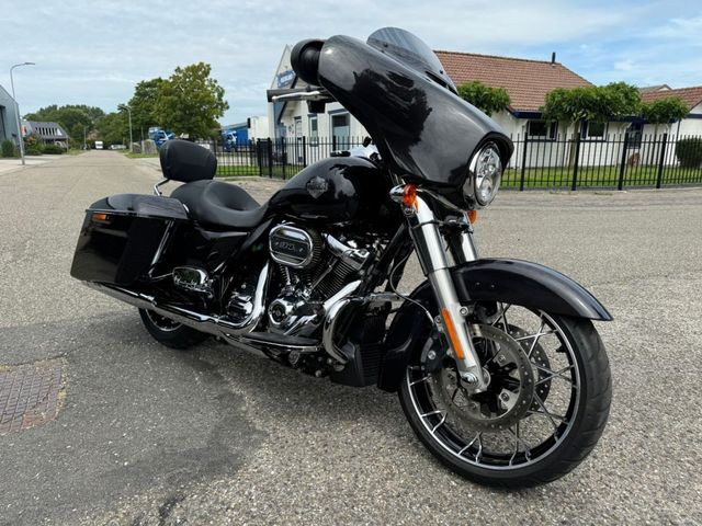 harley-davidson - street-glide-special-114