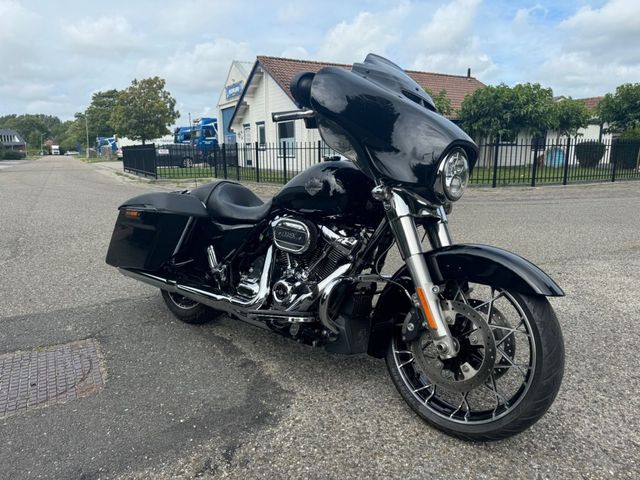 harley-davidson - street-glide-special-114