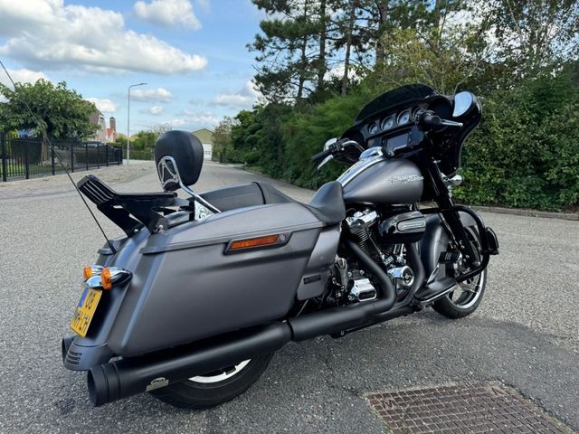 harley-davidson - street-glide-special-114