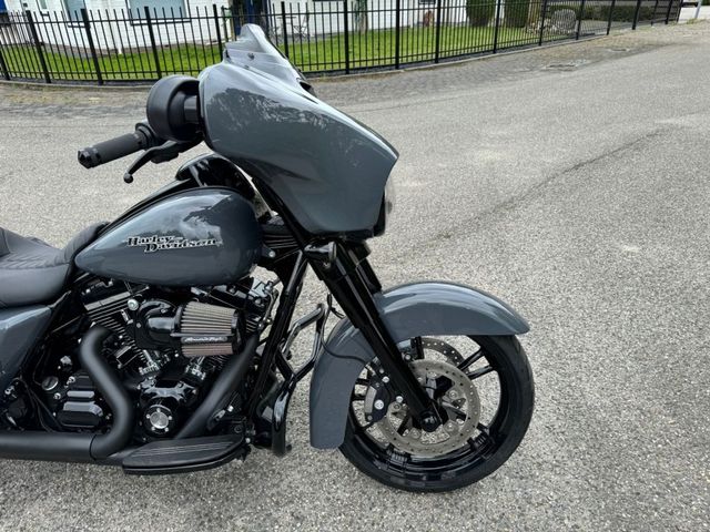 harley-davidson - street-glide-special-flhxs