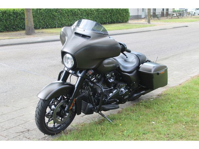 harley-davidson - street-glide-special-flhxs