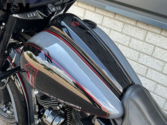 harley-davidson - street-glide-special-flhxs