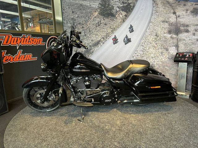 harley-davidson - street-glide-special-flhxs