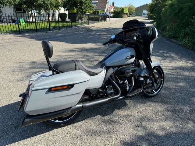 harley-davidson - street-glide-special-flhxs