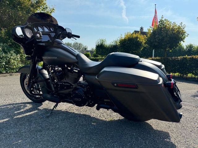 harley-davidson - street-glide-special-flhxs