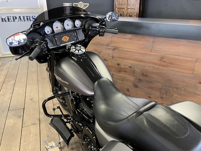 harley-davidson - street-glide-special-flhxs