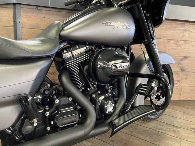 harley-davidson - street-glide-special-flhxs